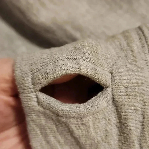 Vineyard Vines Slub Funnel Neck Shep Pullover - Size Small - NWOT 🐋 - Picture 8 of 9